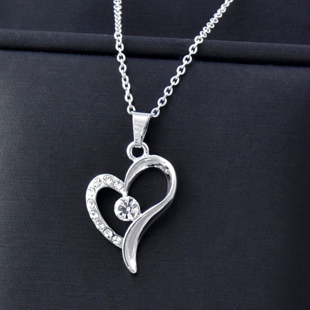 Simple Style Heart Shaped Chain and Pendant in Titanium Inlay Rhinestone… - Picture 4 of 4